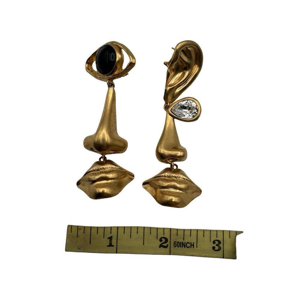 Schiaparelli Signed Anatomy Dangle Earrings Gold Plated Brass - Picture 8 of 8